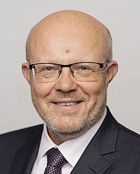 Vlastimil Válek